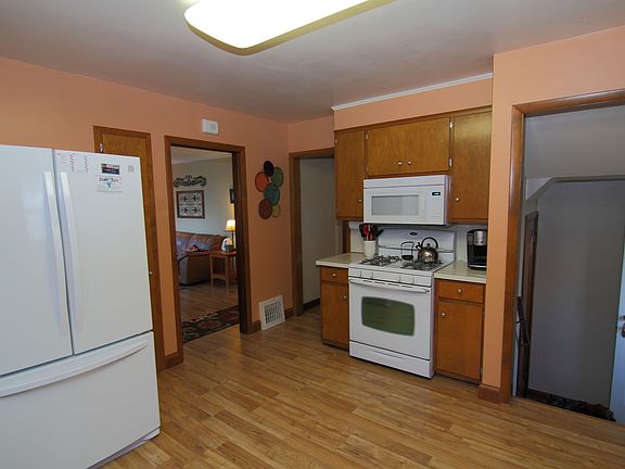 4th image of 713 Neville Ave