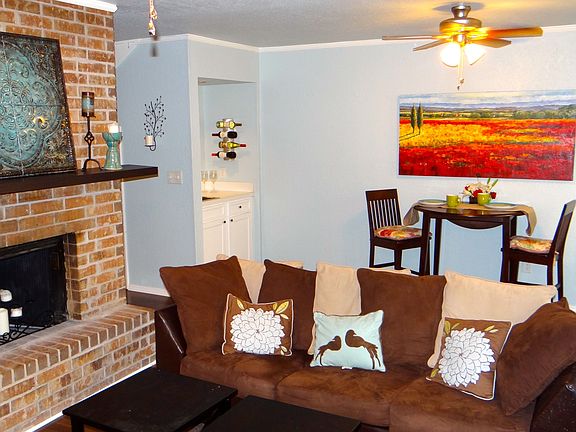 Living Room with Wetbar