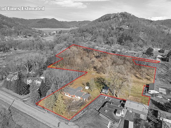 3rd image of W394 Bluff Siding Rd