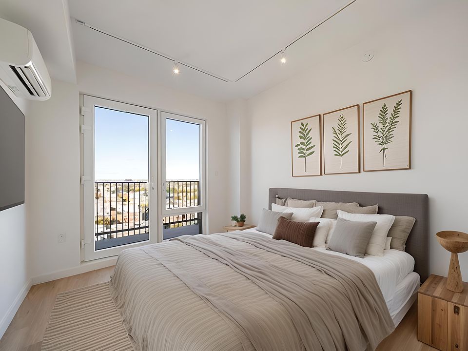 1st image of 931 Carroll St #1236