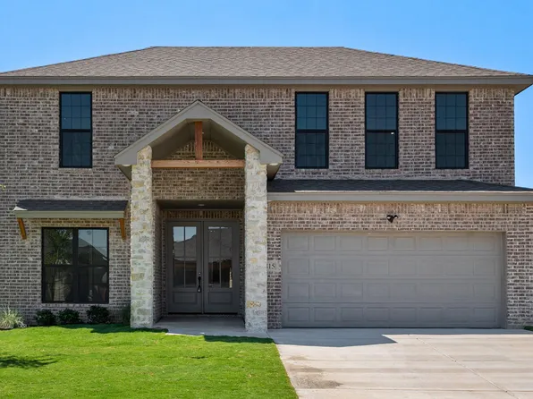 2815 133rd St, Lubbock, TX 79423