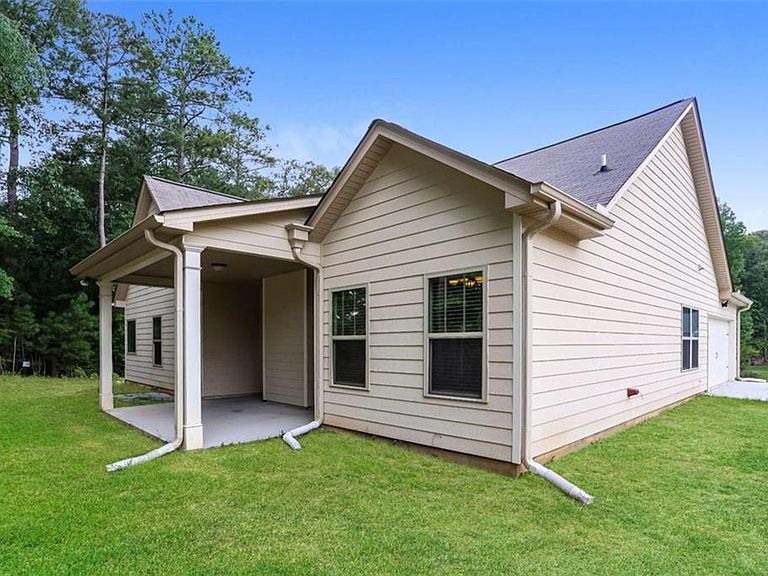 Listing photo 4