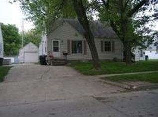 2608 S Cornelia St, Sioux City, IA 51106