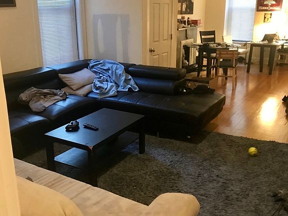 4th image of 2220 N Geneva Ter APT 1