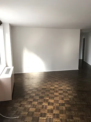 Rented by Tabak Real Estate | media 2