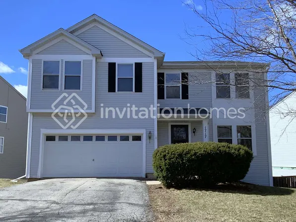 1717 Stonegate Dr, Montgomery, IL 60538