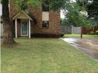 6947 Maury Dr, Olive Branch, MS 38654