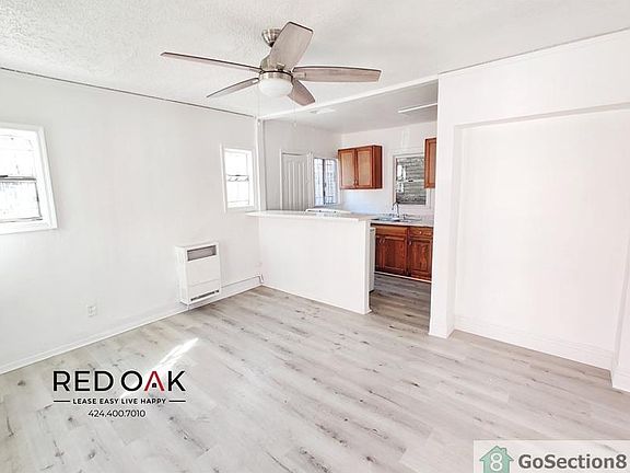 3rd image of 4334 S Main St #4340