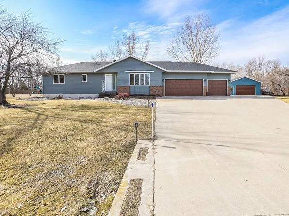 118 Elm St, Hickson, ND 58047