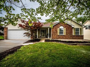 5810 Saddlebrook Dr, Saint Charles, MO