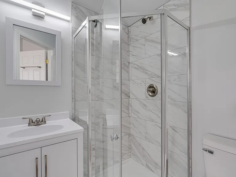 Brand New Luxury Temple Apartments — Photo 20