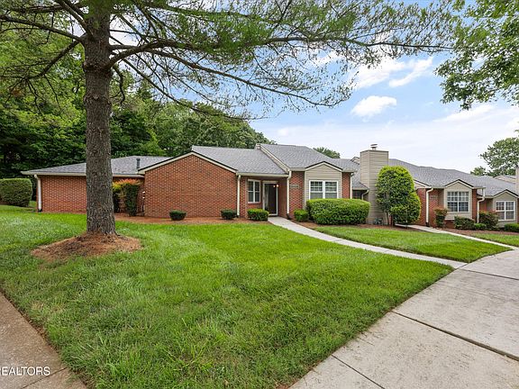 2nd image of 5035 Griffins Gate Ln