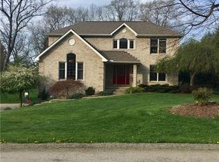 1111 Chaucer Dr, Greensburg, PA 15601