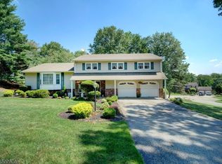 67 Benson Dr, Wayne, NJ 07470