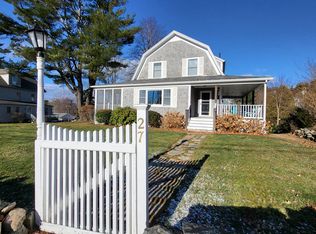 27 Stearns Rd, Ogunquit, ME 03907