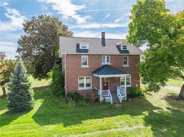 4076 S Avon Rd, Avon, NY 14414