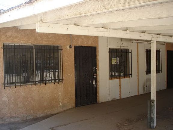 Units - detached from house