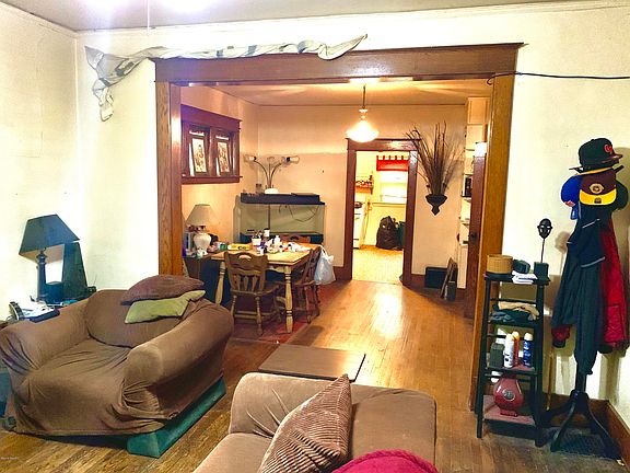 3rd image of 1206 Lake Michigan Dr NW