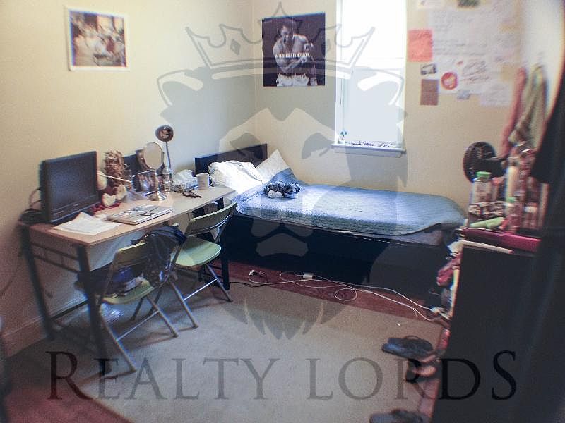 2nd image of 31 Westland Ave #17