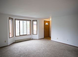 6623 E 6th Ave, Anchorage, AK 99504
