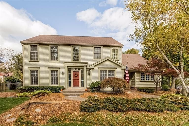 1st image of 48636 E Hillcrest Ct