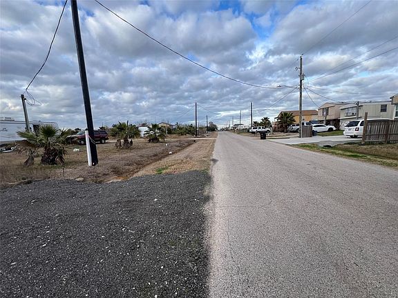 3rd image of 632 18th St Lot 39-40
