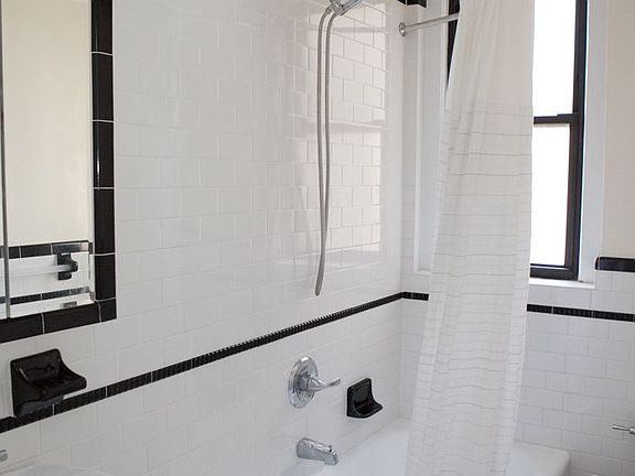 5th image of 80 Winthrop St APT A4