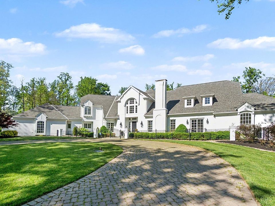 1st image of 580 Chaswil Dr