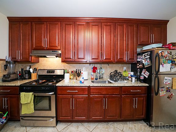 3rd image of 23-68 23rd St #Ff1