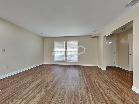 5th image of 1811 Sumpter Ct