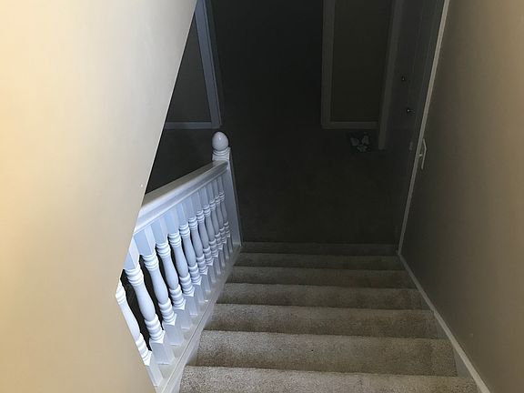 2nd image of 517 E 4th St #10
