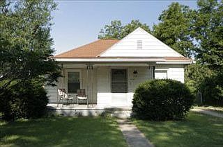 2nd image of 513 Dayton Ave