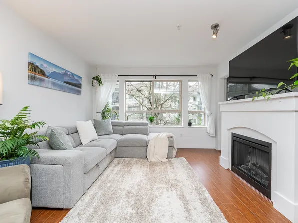 2951 Silver Springs Blvd #201, Coquitlam, BC V3E 3S4