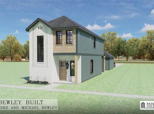 422 W 2nd St, Edmond, OK 73003
