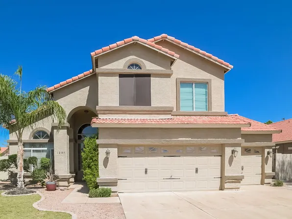 1297 E Tradewind Dr, Gilbert, AZ 85234