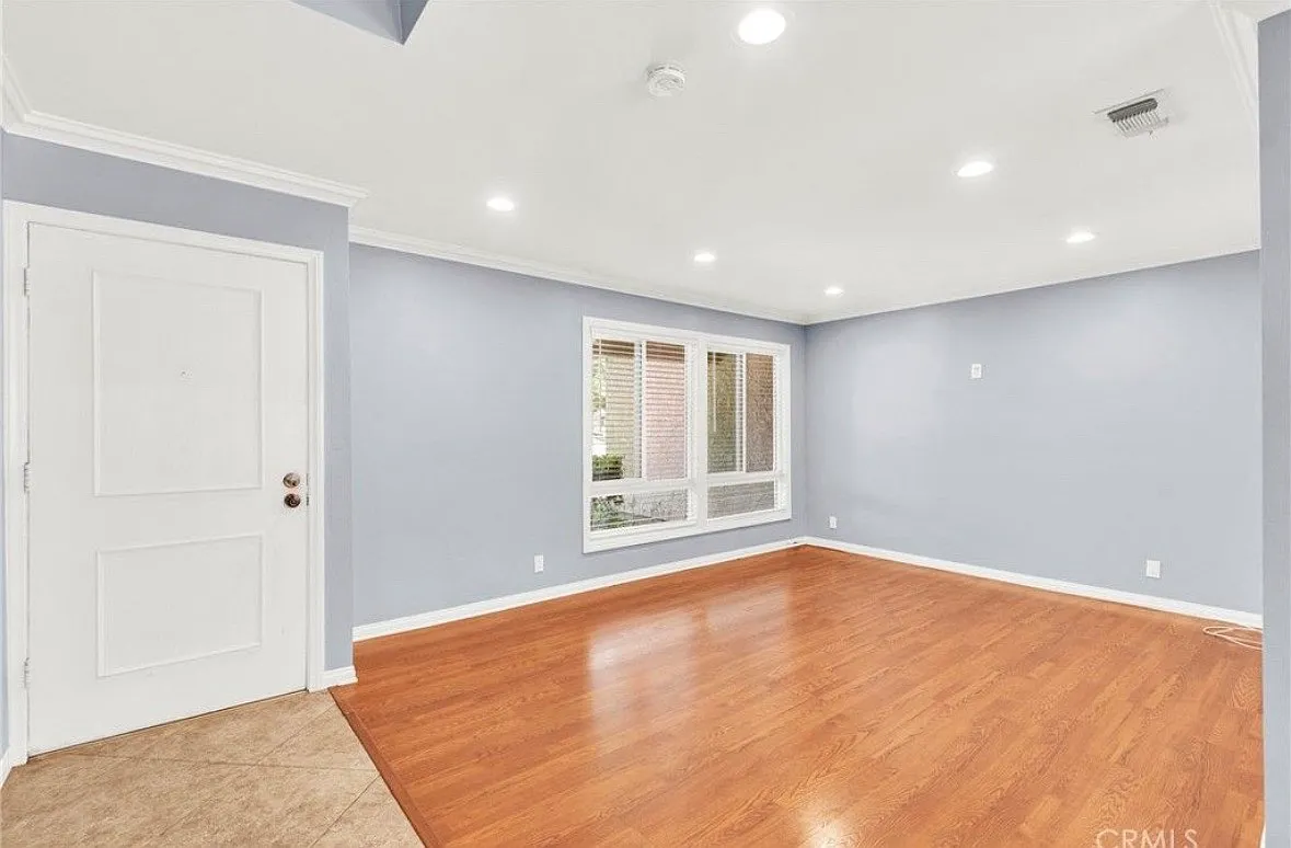2993 N Cottonwood St — Photo 3