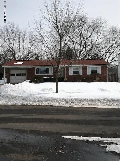 1st image of 1530 Benjamin Ave NE