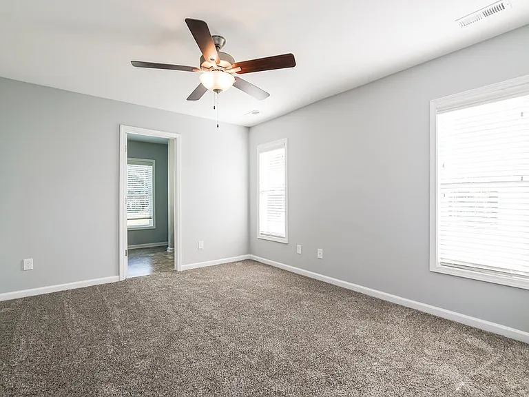 119 Oakdale Ave — Photo 10