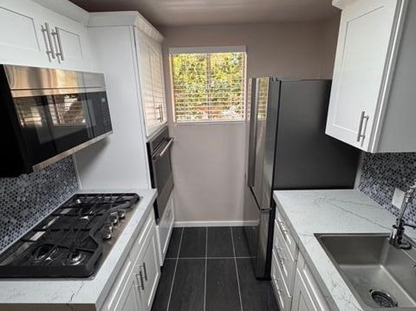 6125 E Indian School Rd APT 262