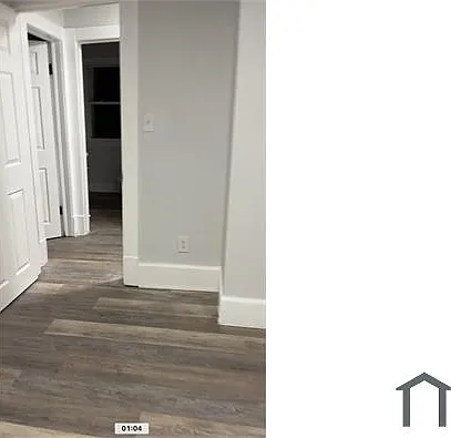 535 Winfield Rd — Photo 14