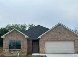 702 College, West, TX 76691