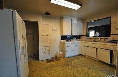 4th image of 2836 W 176th St