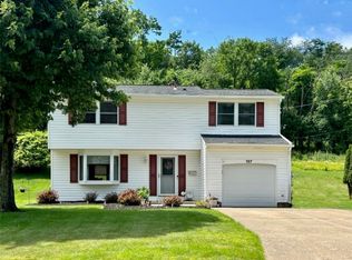 187 Thunderwood Dr, Bethel Park, PA 15102