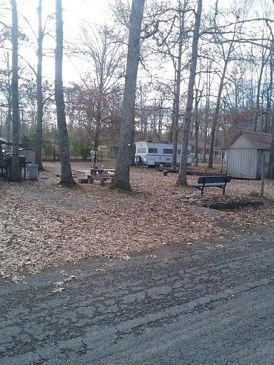1st image of 898 Lakeshore Dr