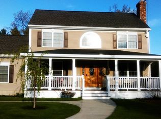 456 Richardson Rd, Fitchburg, MA 01420