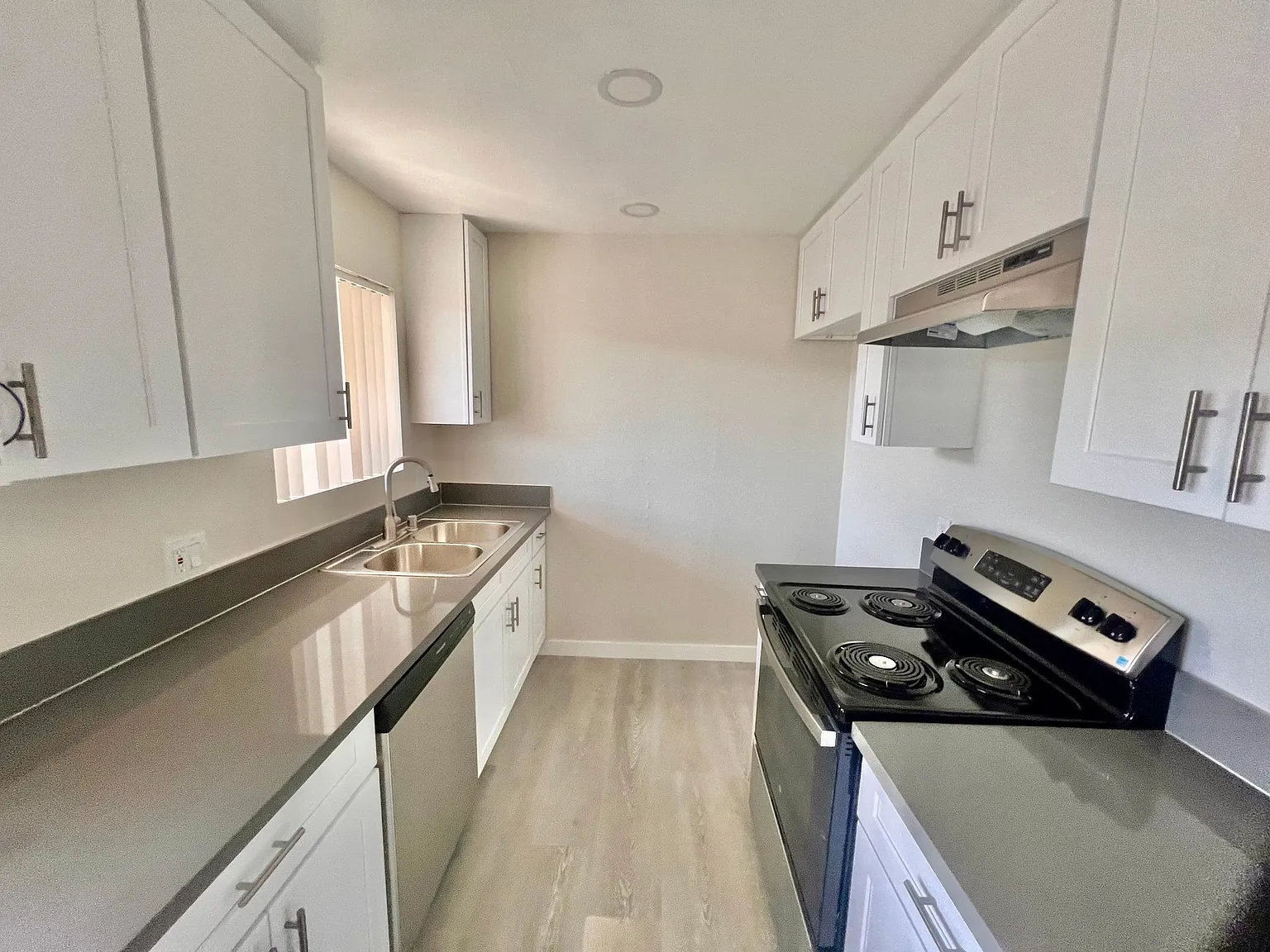 Cleon Villas — Photo 1