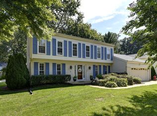6301 Capella Ave, Burke, VA 22015
