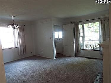 4th image of 4588 W 227th St
