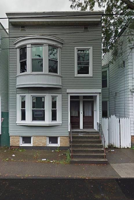 1st image of 10 Dana Ave #2FL