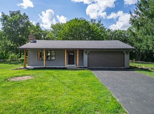 6816 Stardust Trl, Roscoe, IL 61073